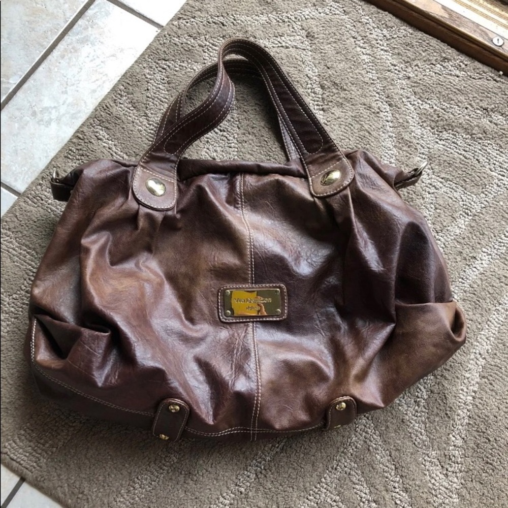 Brown handbag